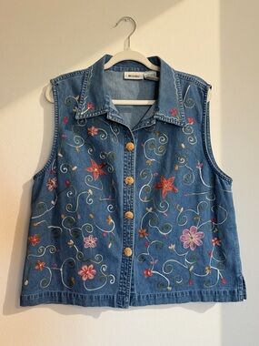 Vintage 90s Units Embroidered Floral Denim Vest - XL